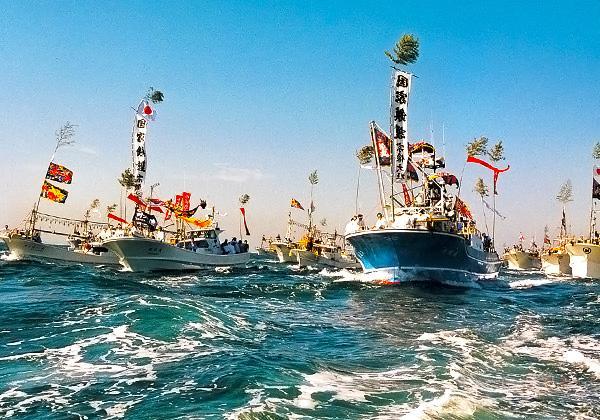【北九発着】宗像大社みあれ祭海上神幸と和洋創作バイキングランチ_ツアー画像1